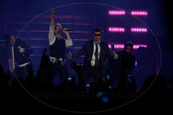 New Kids On The Block 03192009_0101