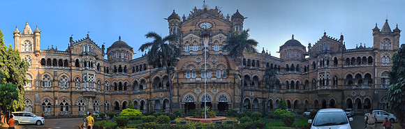 PXL_20221219_035942554.PANO