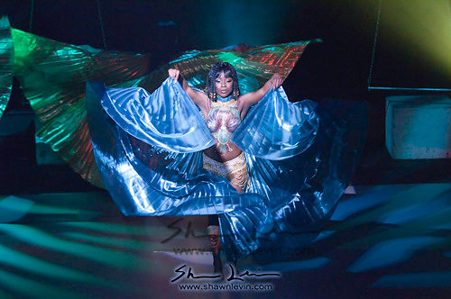 Tuaca Body Art Ball Rams Head Live 03222009_0128