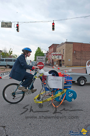 AVAM Kinetic Sculpture Race 2009_1178.jpg