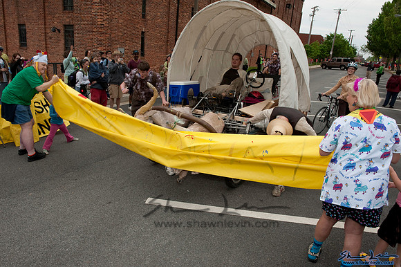 AVAM Kinetic Sculpture Race 2009_1350.jpg