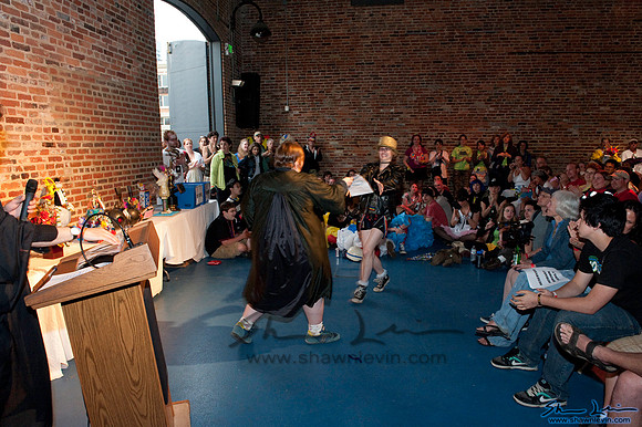 AVAM Kinetic Sculpture Race 2009_1387.jpg