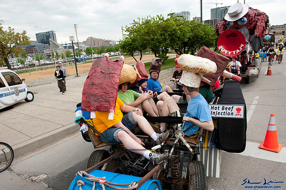 AVAM Kinetic Sculpture Race 2009_0248.jpg