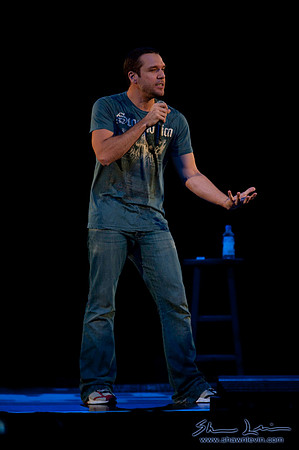 Dane Cook @ 1st Mariner Arena 05012009_0149