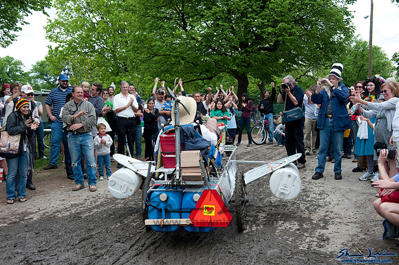 AVAM Kinetic Sculpture Race 2009_1011.jpg