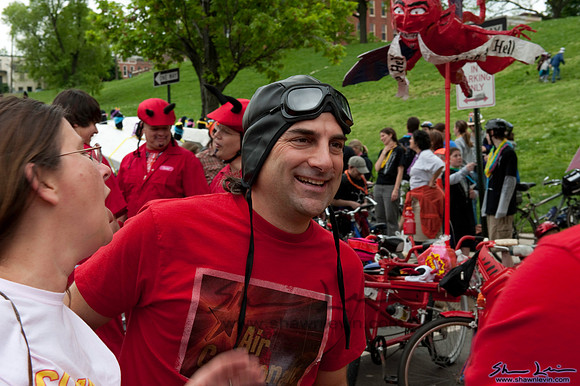 AVAM Kinetic Sculpture Race 2009_0091.jpg