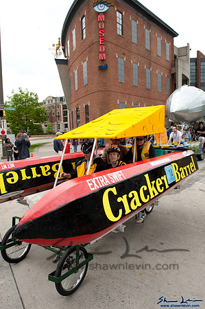 AVAM Kinetic Sculpture Race 2009_0201.jpg