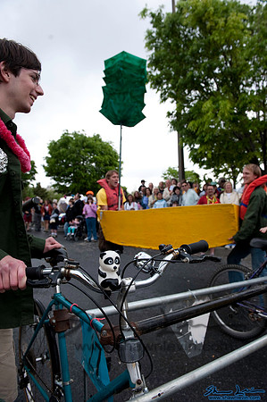 AVAM Kinetic Sculpture Race 2009_0468.jpg
