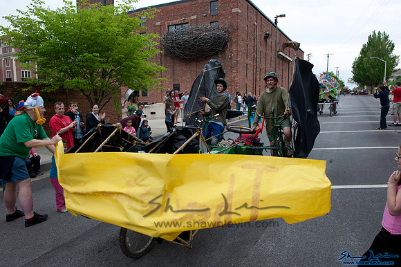 AVAM Kinetic Sculpture Race 2009_1337.jpg