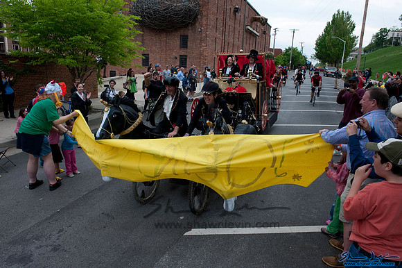 AVAM Kinetic Sculpture Race 2009_1341.jpg
